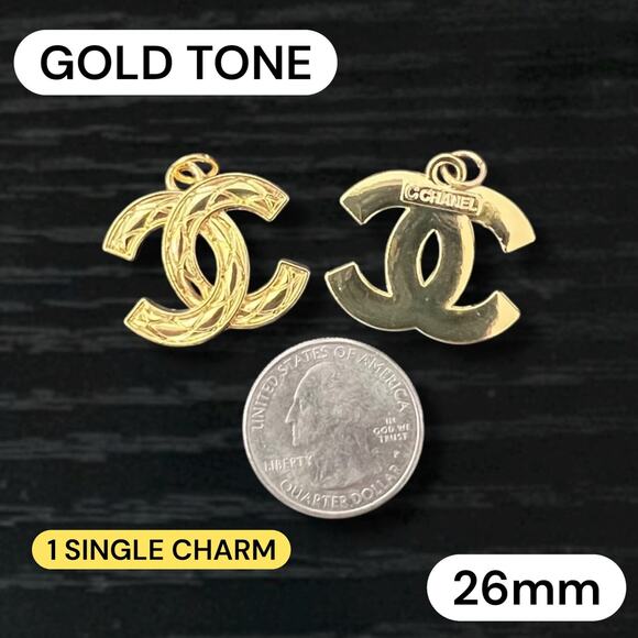 CC Gold Tone Zipper Pull Button Charms 26mm - Picture 1 of 1